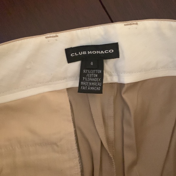 Khaki pants from Club Monaco - Picture 2 of 3